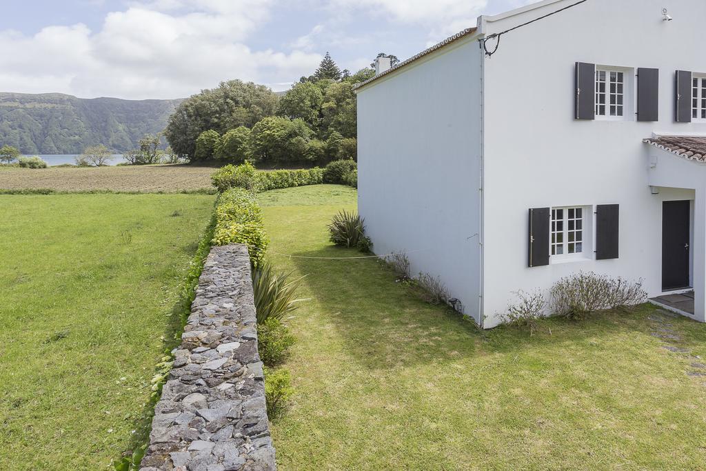 Casa Das Camelias *